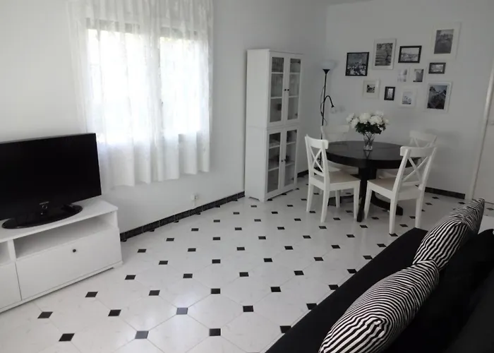 Villa Chica